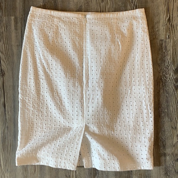 NWOT Nautical Eyelet White A Line skirt - Picture 4 of 6